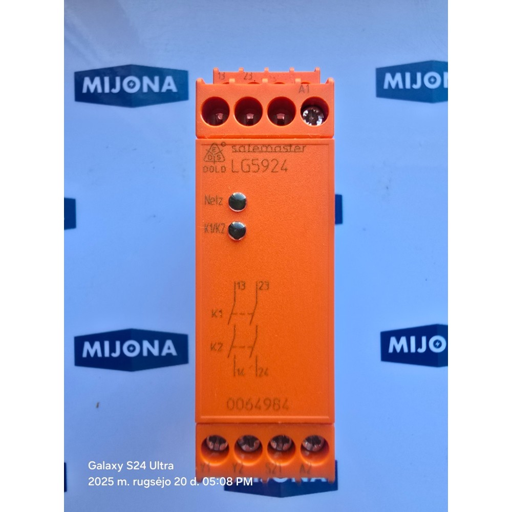 E.Dold & Söhne LG5924 0064984 SAFETY RELAY