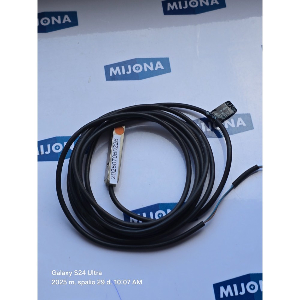 IFM electronic I35001 I LA2002 AR0G UP  10 36V DC ILA2002-AROG/UP NEW OLD STOCK