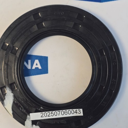 CHO TC 50X90X10 OIL SEAL NEW OLD STOCK