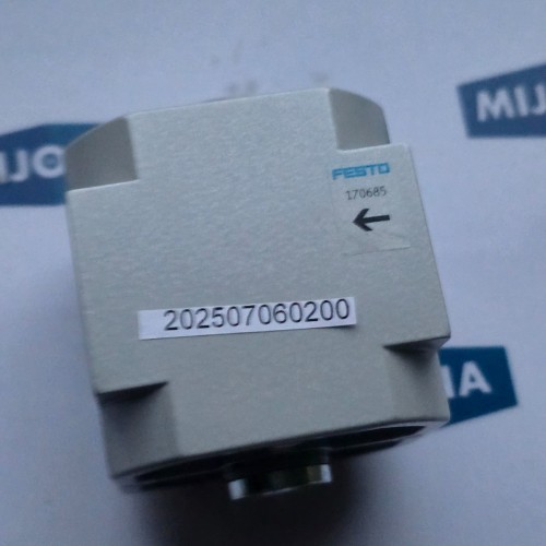 Festo FRM D MIDI 170685 BRANCHING MODULE ABZWEIGMODUL new old stock Festo FRM D MIDI 170685 BRANCHING MODULE ABZWEIGMODUL new old stock
