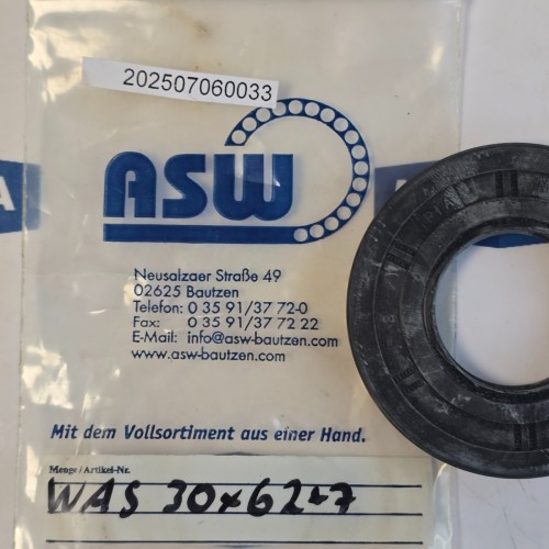 ASW TC 30X62X7  OIL SEAL WELLENDICHTUNGFUR NE 1910 NEW OLD STOCK