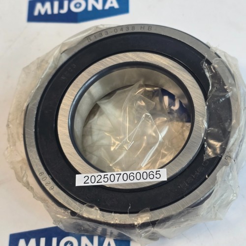 FAG B133-0438 HB Deep Groove Bearing 6209 (new old stock)