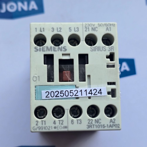 SIEMENS SIRIUS 3RT1015 1AP02 CONTACTOR 3RT10151AP02 3RT1015-1AP02 230V 50 60HZ