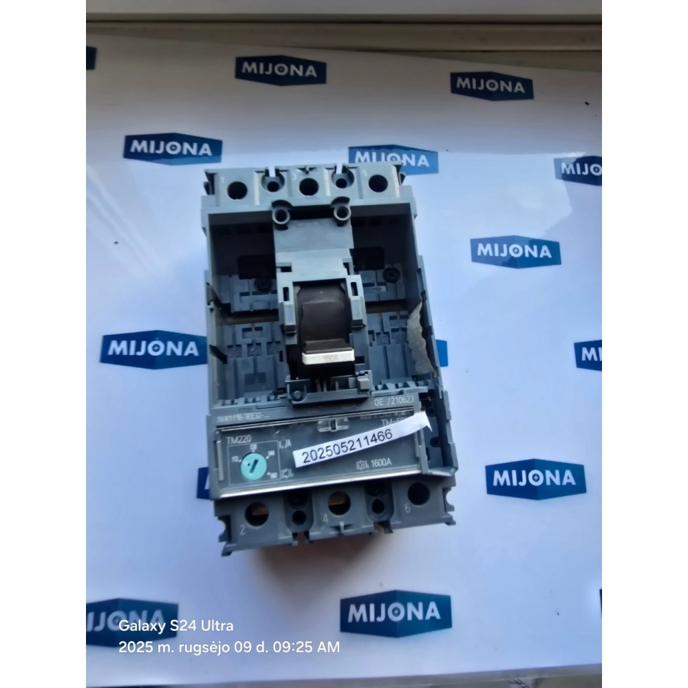 Siemens 3VA1116-3EE32-0AA0 DISASSEMBLED FROM NEW EQUIPMENT 3VA1116 3EE32 0AA0 Siemens 3VA1116-3EE32-0AA0 DISASSEMBLED FROM NEW EQUIPMENT 3VA1116 3EE32 0AA0