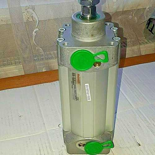 Rexroth MNR 168060000 10Bar 08W22 PNEUMATIK CYLINDER (New old stock)