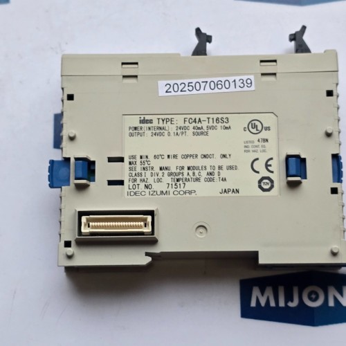 IDEC FC4A-T16S3 24VDC 40MA 5VDC 10MA NEW OLD STOCK