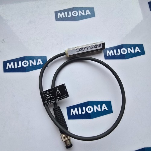 IFM electronic IL5025 ILA3002 BPKG 10 36V DC NEW OLD STOCK IFM electronic IL5025 ILA3002 BPKG 10 36V DC NEW OLD STOCK