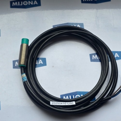 Pepperl + Fuchs NJ4-12GM40 E2 1466OS 10 60V DC NJ4 12GM40 E2 SENSOR Pepperl + Fuchs NJ4-12GM40 E2 1466OS 10 60V DC NJ4 12GM40 E2 SENSOR