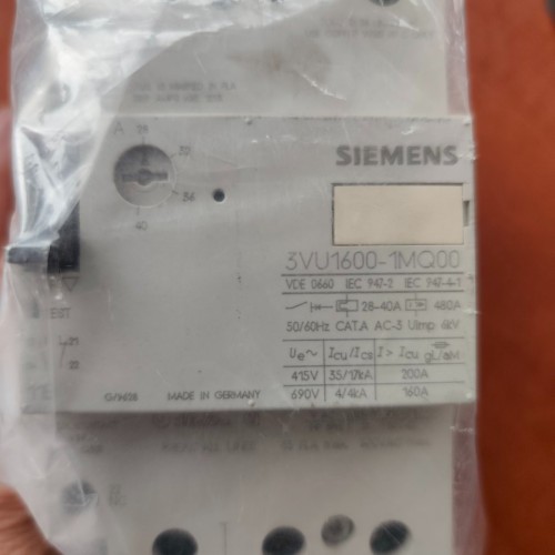 Siemens Manual Motor Controller 3VU1600 1MQ00 28 40A 480A (new old stock)