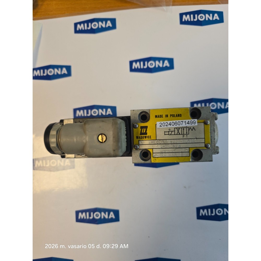 PONAR WADOWICE 4WE6D3,3/W220-50NZ4 31,5MPa Hydraulic distributor NEW OLD STOCK
