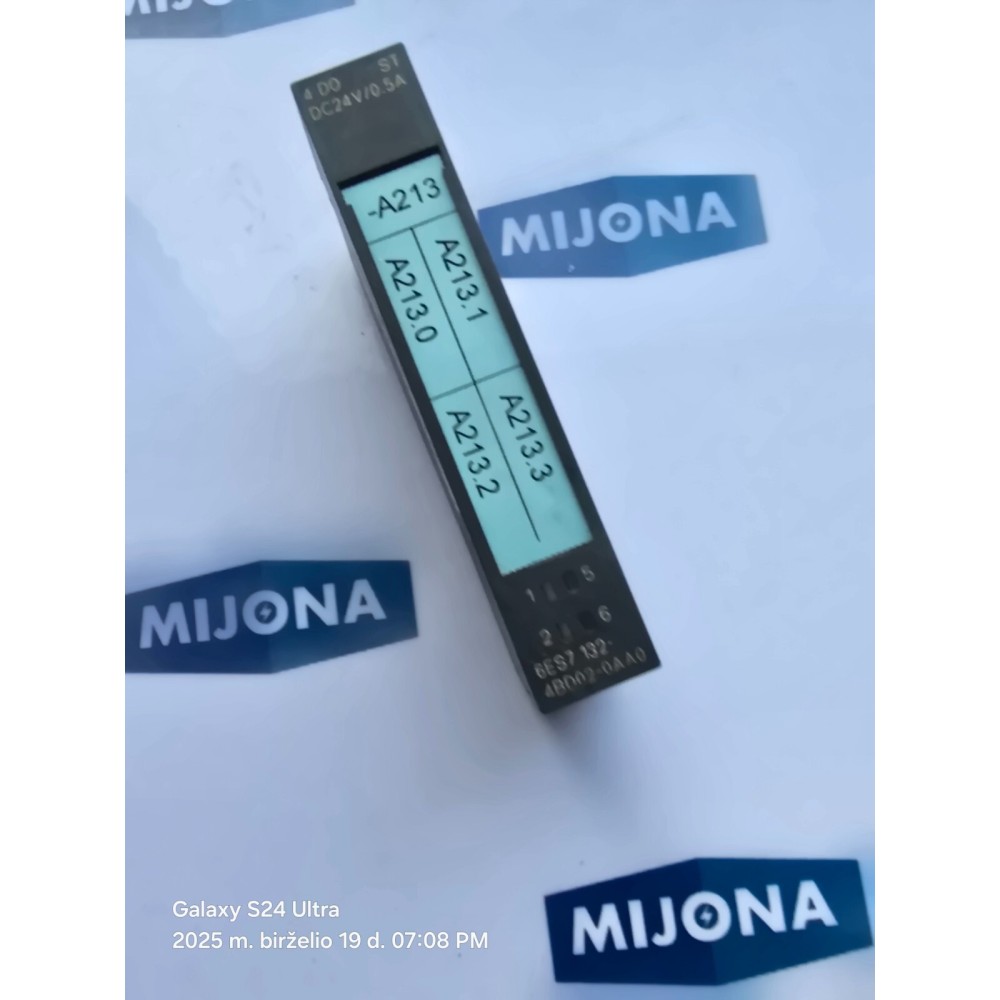 SIEMENS 6ES7132 4BD02 0AA0 6ES7 132-4BD02-0AA0 6ES71324BD020AA0