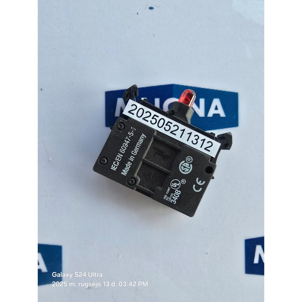EATON M22 LED230 85-264V 5-15mA red NEW OLD STOCK