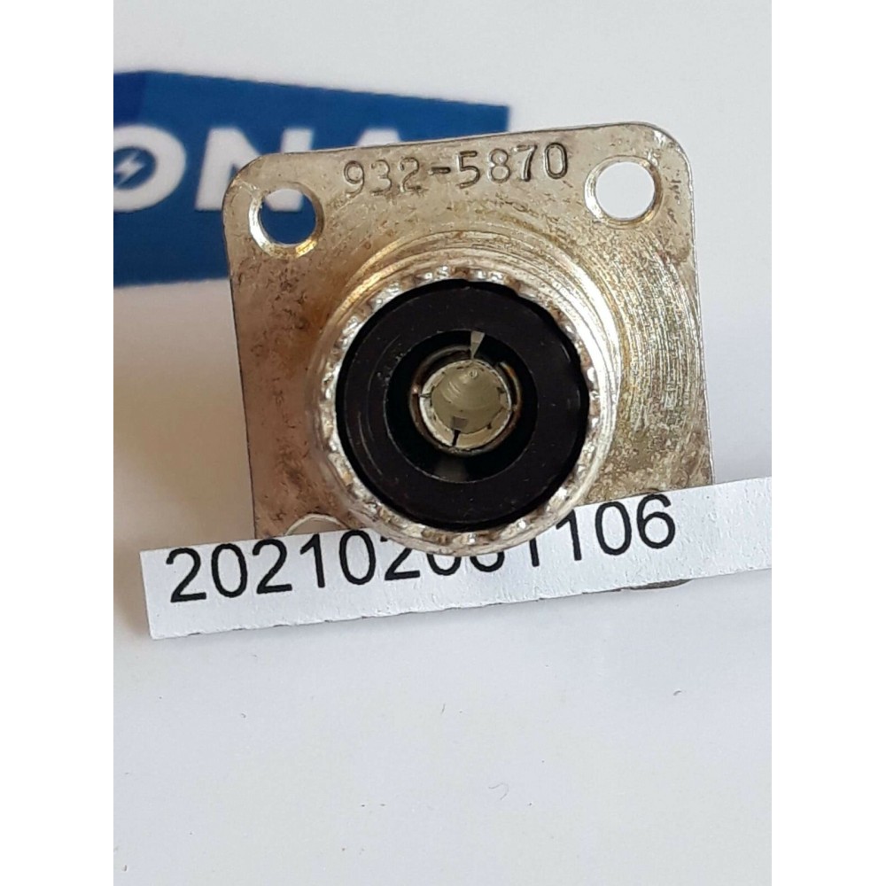 Transradio connector CD 071 Q 96000 B 5935 99 932 5870 (New old stock)
