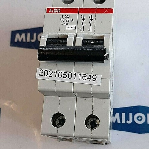ABB S202 K32 A Circuit Breaker S202K32A  400V