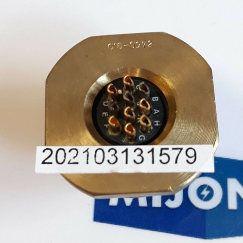 Amphenol 015 0972 military connector (new old stock)