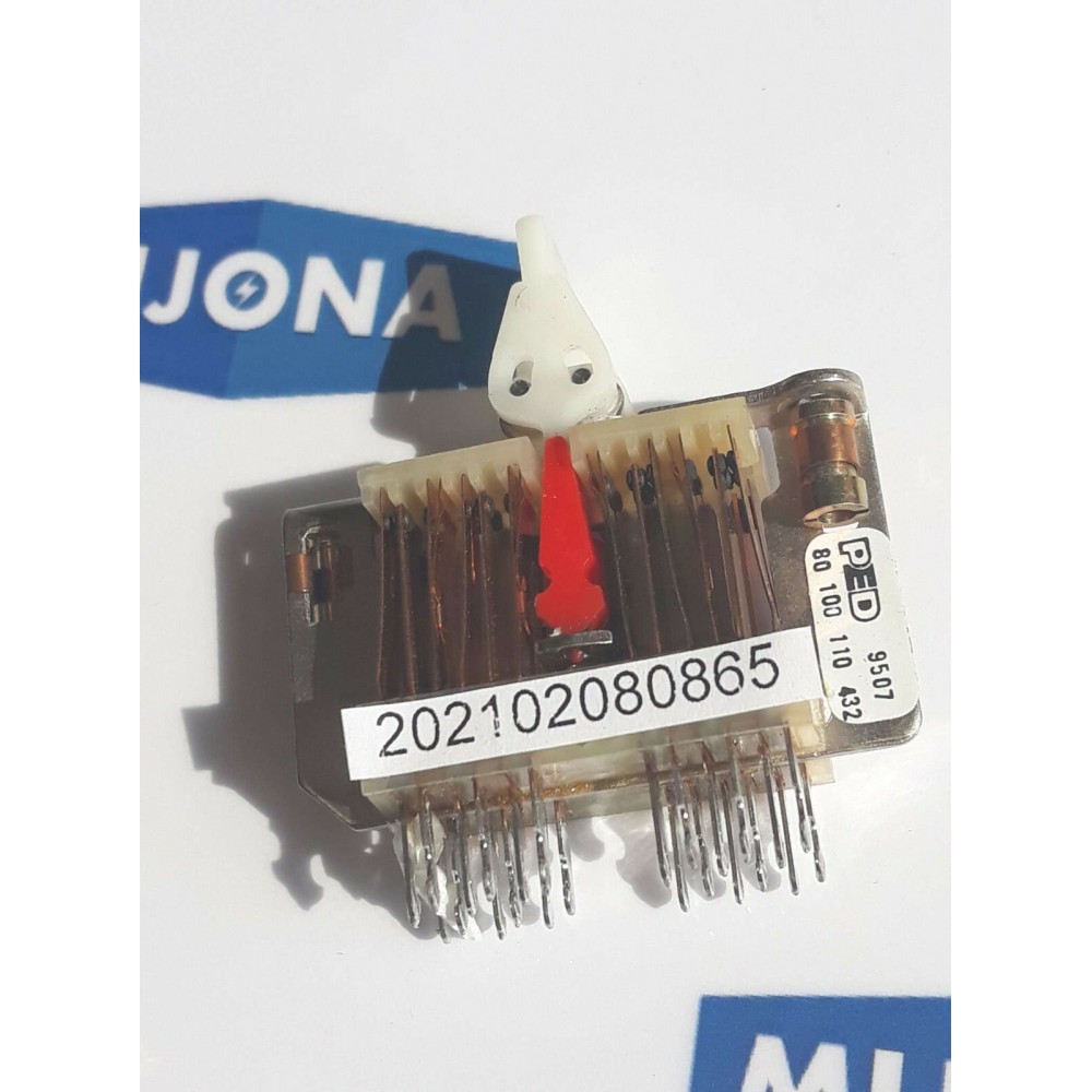 Plessey 9507 PED 80 100 110 432 STANDART KEY NEW OLD STOCK