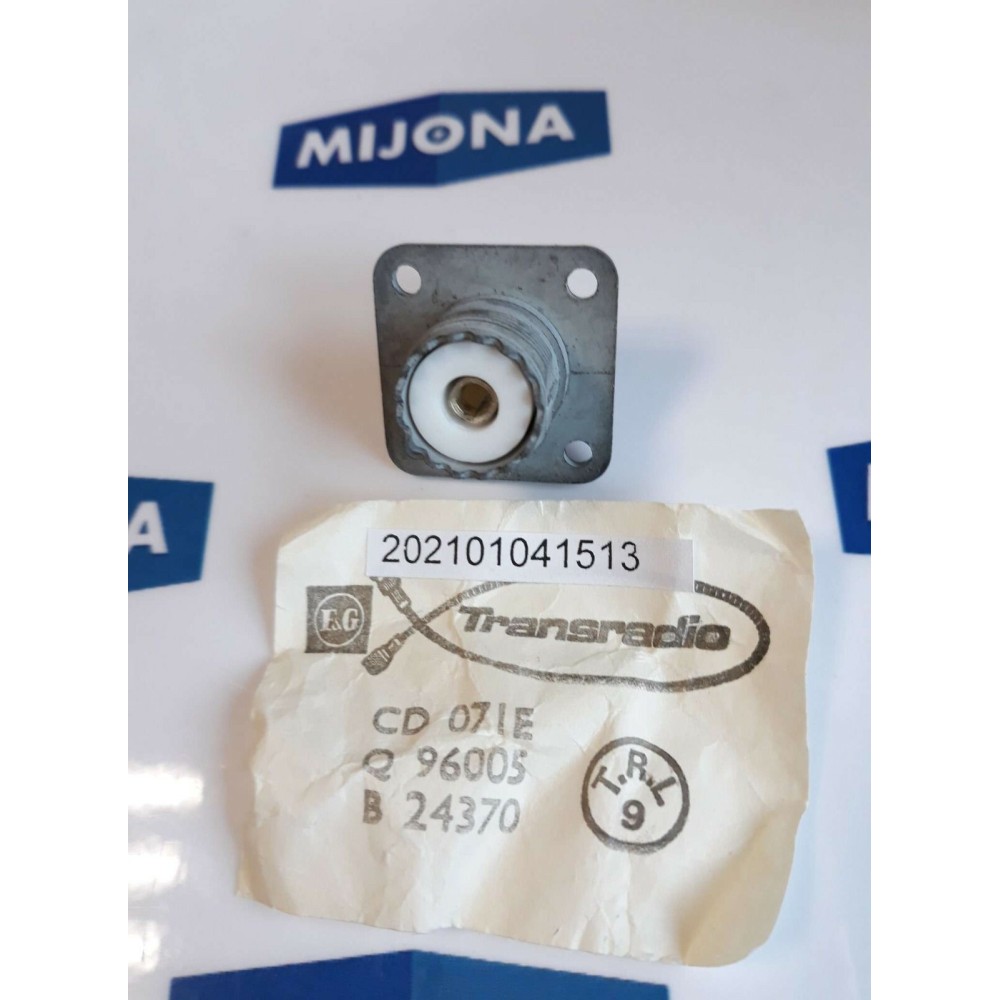 Transradio connector CD 071E Q 96005 B 24370 (New old stock)