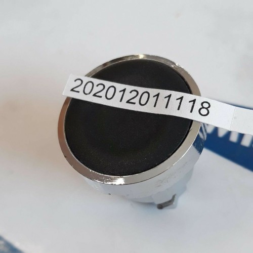 SCHNEIDER ZB4 BA2 Push button head metal flush black ZB4BA2 NEW OLD STOCK SCHNEIDER ZB4 BA2 Push button head metal flush black ZB4BA2 NEW OLD STOCK