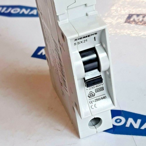 Siemens 5SX21 230-400V 5SX2 IEC 898 A2 MINIATIURE CIRCUIT BREAKER new old stock Siemens 5SX21 230-400V 5SX2 IEC 898 A2 MINIATIURE CIRCUIT BREAKER new old stock