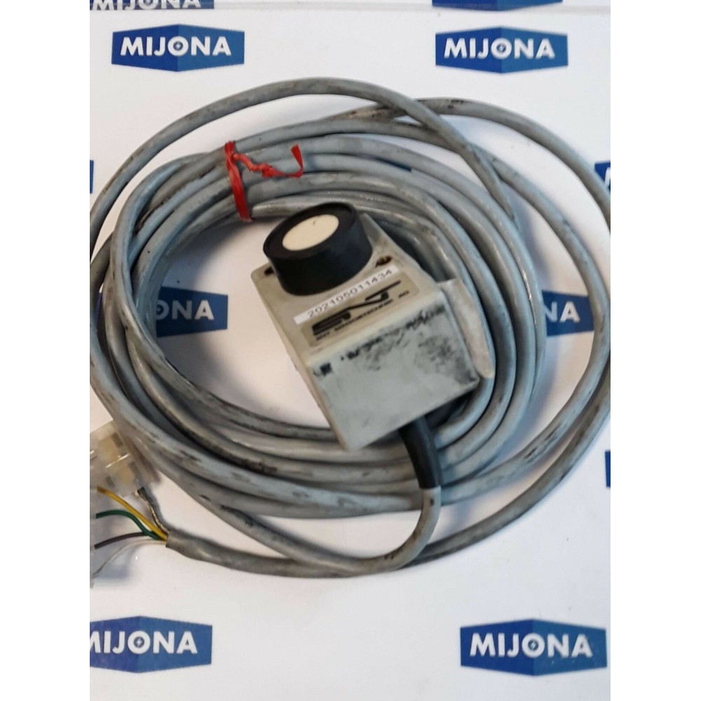SNT SENSORTECHNIK UP1000PVPS24IS 24VDC Ultrasonic sensor UP 1000PVPS24IS SNT SENSORTECHNIK UP1000PVPS24IS 24VDC Ultrasonic sensor UP 1000PVPS24IS