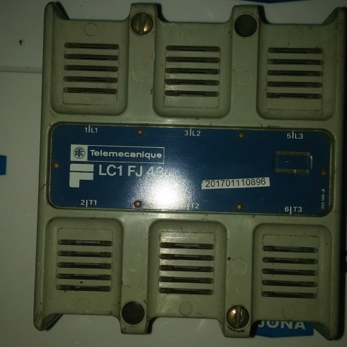 Telemecanique LC1FJ43 / LC1-FJ43 Contactor telemecanique cover / abdeckung Telemecanique LC1FJ43 / LC1-FJ43 Contactor telemecanique cover / abdeckung