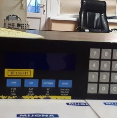 Sea Tel TAC-92 Satellite Tracking Antenna Control Unit (defekt) Sea Tel TAC-92 Satellite Tracking Antenna Control Unit (defekt)