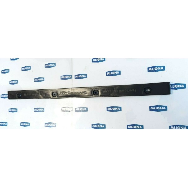 MFM ENGINEERING 2932 FSS 000 A008 WINKEL SCHUTZ PROFIL 600 100057570