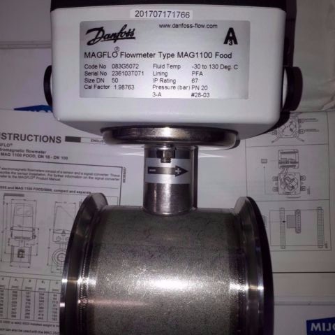 Danfoss MAG1100 food MAGFLO flowmeter 083G5072 Danfoss MAG1100 food MAGFLO flowmeter 083G5072