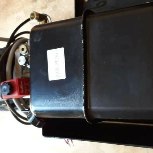 BEVI BX 6034 K383012501 00725906 typ SKH 80 2B2 MOTOR NR. 987367 (new old stock)