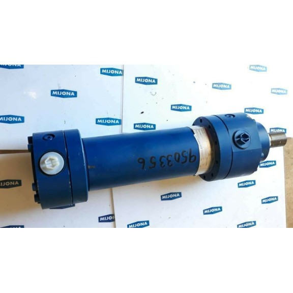 Rexroth CYM1M00 80 45 200A10 B B1CGDMS35614 HYDRAULIC CYLINDER (New old stock) Rexroth CYM1M00 80 45 200A10 B B1CGDMS35614 HYDRAULIC CYLINDER (New old stock)