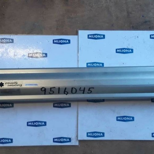 Rexroth 10Bar 07W09 PNEUMATIK CYLINDER 1685806400 SI 400 7742 (New old stock) Rexroth 10Bar 07W09 PNEUMATIK CYLINDER 1685806400 SI 400 7742 (New old stock)