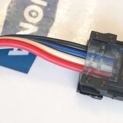 Omron DCN4 Terminal Block Adapter Omron DCN4 Terminal Block Adapter