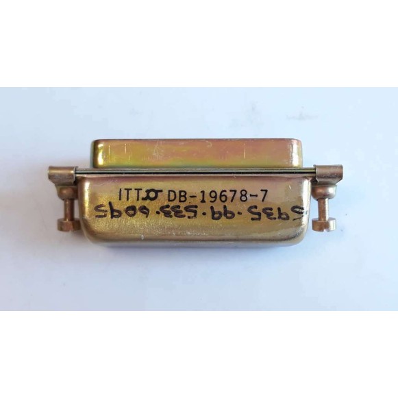 Cinch Connectivity Solutions ITT DB 19678 7 Position Connector (New old stock)