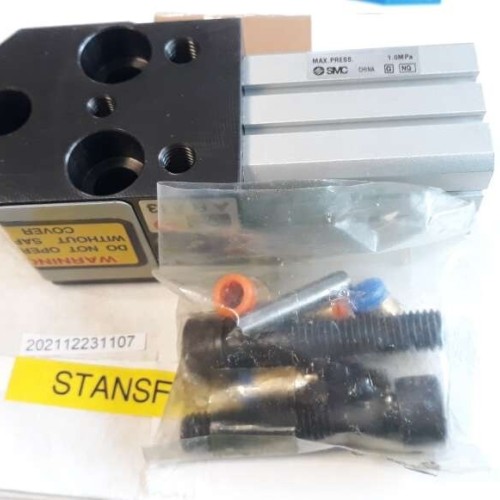 SMC CDQSB20 25D  (new old stock)