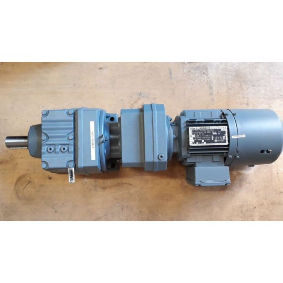 SEW Eurodrive Getriebemotor R47 R37 DT71D4 TH ESIT 60 01025137 20(New old stock) SEW Eurodrive Getriebemotor R47 R37 DT71D4 TH ESIT 60 01025137 20(New old stock)