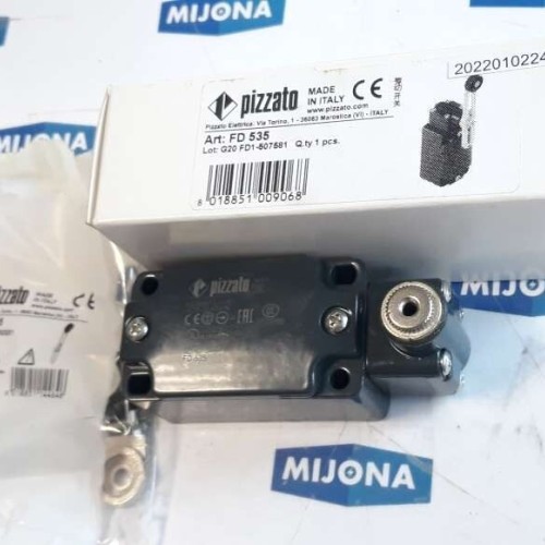 Pizzato FD 535 AC 15 3A 400V LIMIT SWITCH VF L35 NEW OLD STOCK Pizzato FD 535 AC 15 3A 400V LIMIT SWITCH VF L35 NEW OLD STOCK