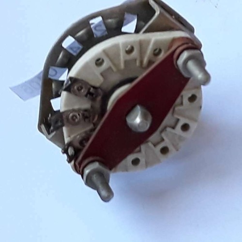 ABM WJ 972 8427 ROTARY SWITCH (New old stock)