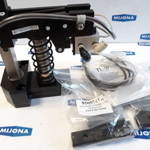 Shinjo 9630692450 TYP P M6 50MM punch nut head SMC cylinder, omron sensor TL W