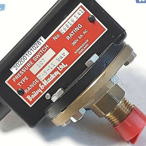 BAILEY & MACKEY Type 107 0.5-11bar Pressure switch 250V 5A AC (new old stock)