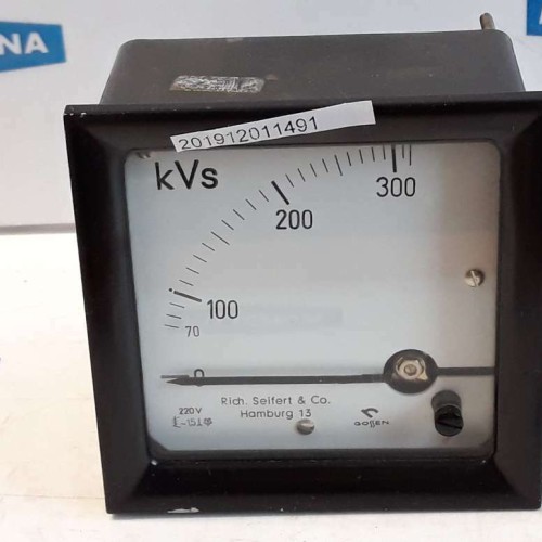 Volmeter GOSSEN Rich Seifer & Co Hamburg 13 AC 0-300kVs 220V 96x96 mm