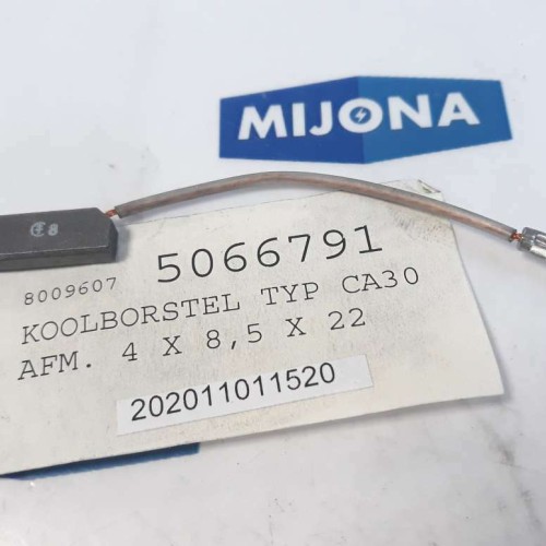 CA30 Carbon Brush for Industry Motor Spare Part CA 30 4x8,5x22 (NEW OLD STOCK) CA30 Carbon Brush for Industry Motor Spare Part CA 30 4x8,5x22 (NEW OLD STOCK)