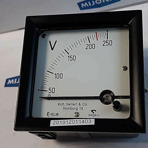 Volmeter GOSSEN Rich Seifer & Co Hamburg 13 AC 0-250V 96x96 mm