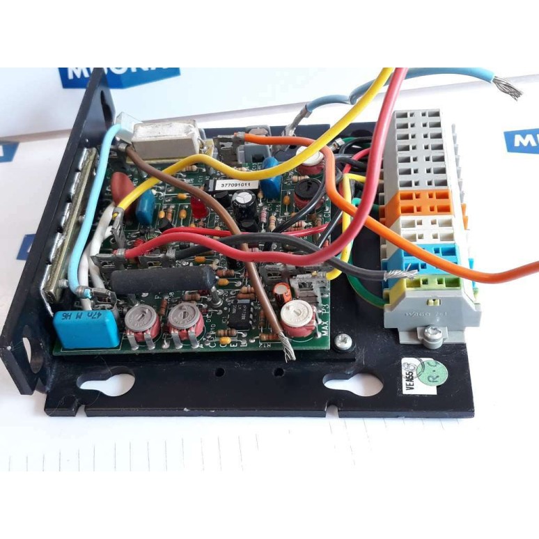 LEROY SOMER TYP VEA NU 55 S/N: 19737001715 INPUT 230V 50-60HZ 4.1A 940VA VEA55