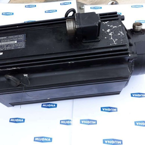 INDRAMAT servomotor MAC112B 0 LD 3 C 130 A 2 S013 Ser.no.MAC112 77817 INDRAMAT servomotor MAC112B 0 LD 3 C 130 A 2 S013 Ser.no.MAC112 77817