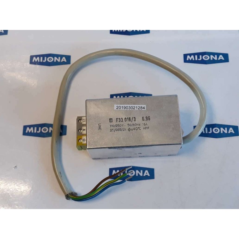 F33 016 3 6 96 110/250V 50/60Hz LINE F33 016 3 6 96 110/250V 50/60Hz LINE