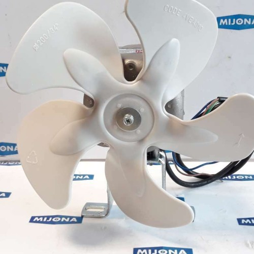 ELCO code 4VEA010 FAN Ø 200/34° 230/240V 50/60HZ 10/38W VN 10-20 (New old stock) ELCO code 4VEA010 FAN Ø 200/34° 230/240V 50/60HZ 10/38W VN 10-20 (New old stock)