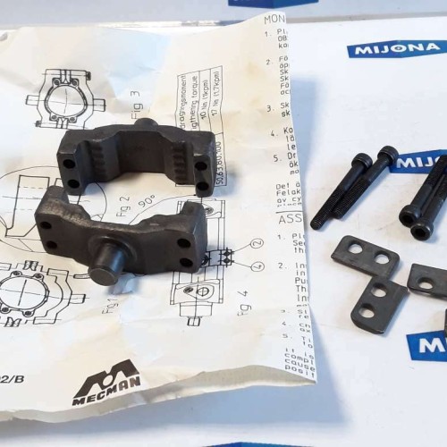 Rexroth 368 28 0300 1 98W19  Cylinder bracket Zylinderhalterung New old stock