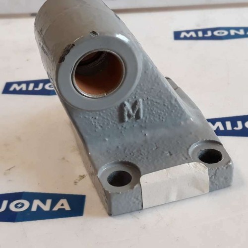 Rexroth 523 300 342  CYLINDER BRACKET Zylinderhalterung (New old stock)