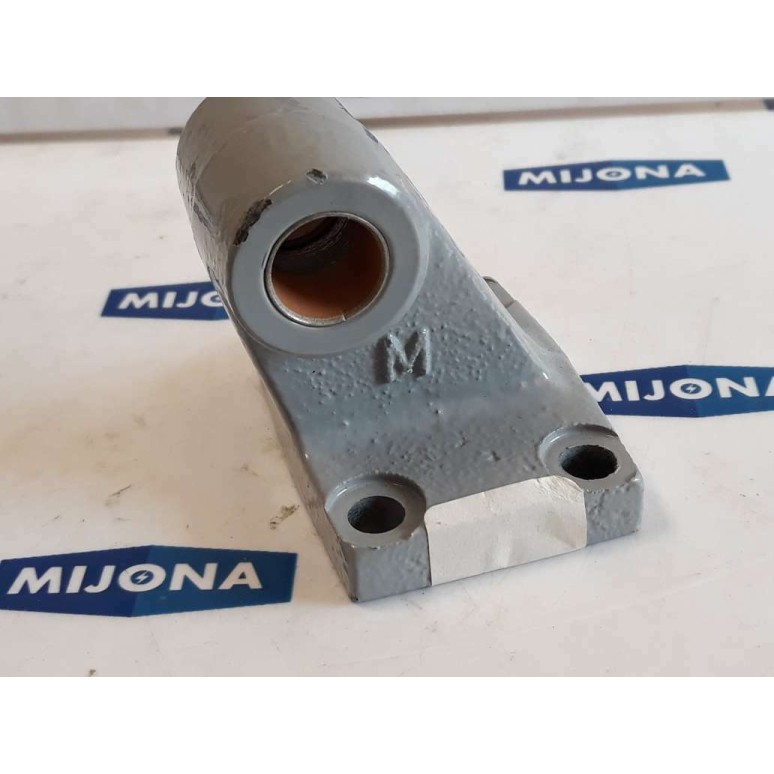 Rexroth 523 300 342 CYLINDER BRACKET Zylinderhalterung (New old stock) Rexroth 523 300 342 CYLINDER BRACKET Zylinderhalterung (New old stock)