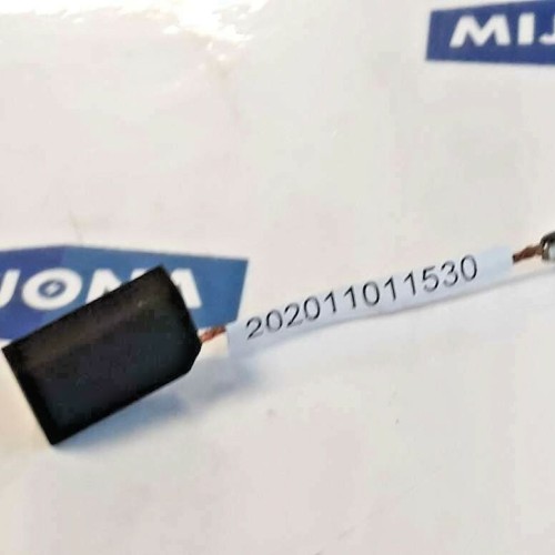 EG319PJ Carbon Brush for Industry Motor Spare Part (NEW OLD STOCK) EG319PJ Carbon Brush for Industry Motor Spare Part (NEW OLD STOCK)